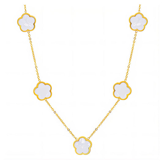 WHITE CLOVER NECKLACE