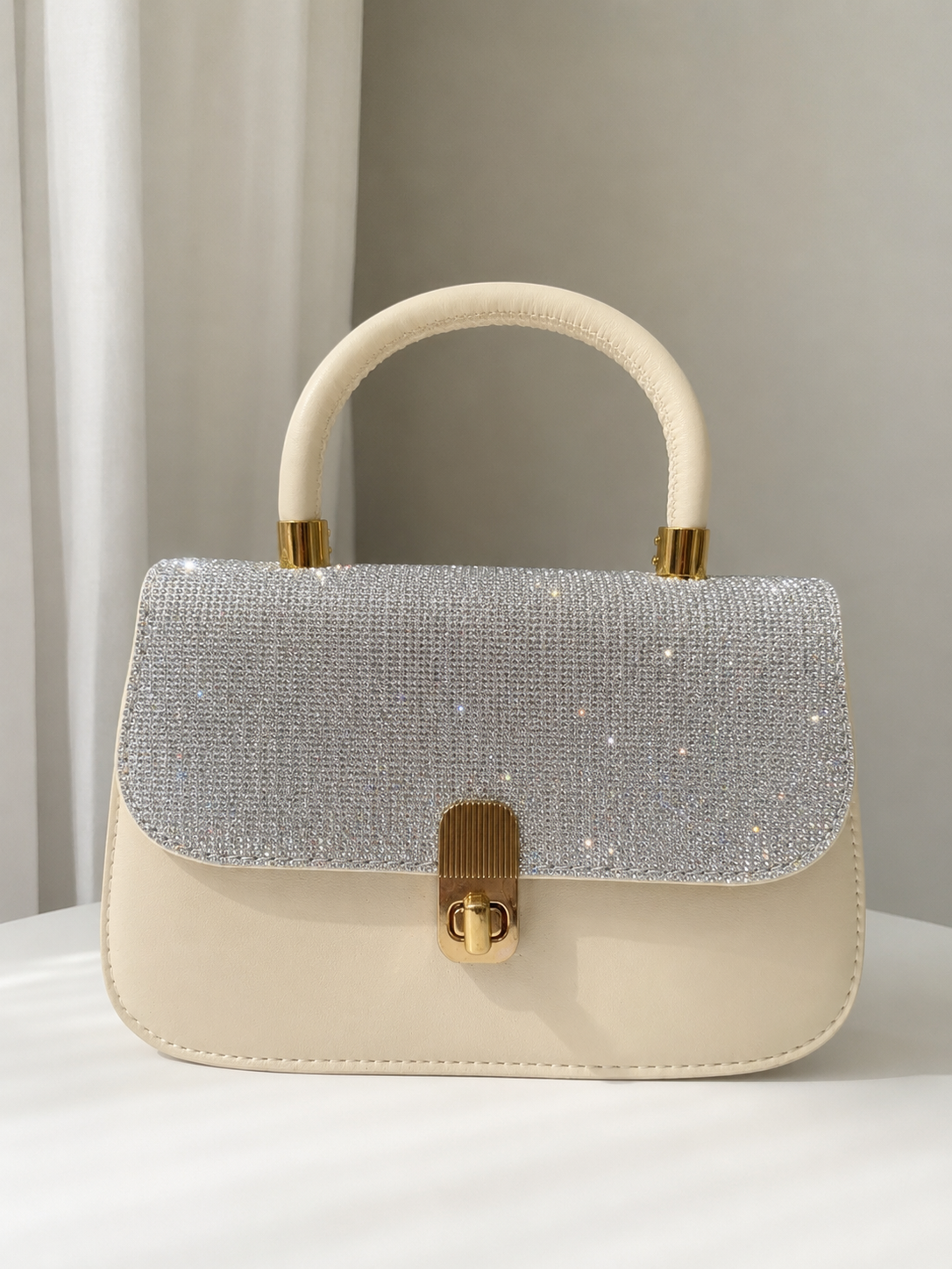 SILVER CREAM TOP HOLD BAG